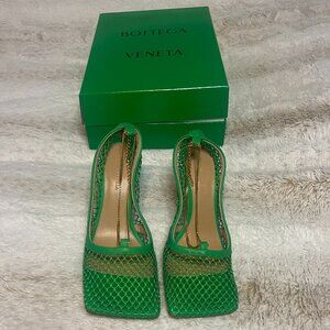 Bottega Veneta Stretch Sandal in Parakeet Green with Gold Chain Link size 37.5